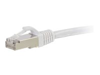 C2G Cat5e Booted Shielded (STP) Network Patch Cable - Koblingskabel - RJ-45 (hann) til RJ-45 (hann) - 15 m - STP - CAT 5e - formstøpt - hvit 83887